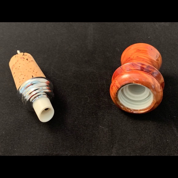 Wine bottle stopper hand turned with spout. Unique - Picture 2 of 5